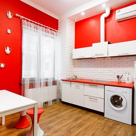 Modern Apartment In The City Center In A New Building Odessa Buitenkant foto
