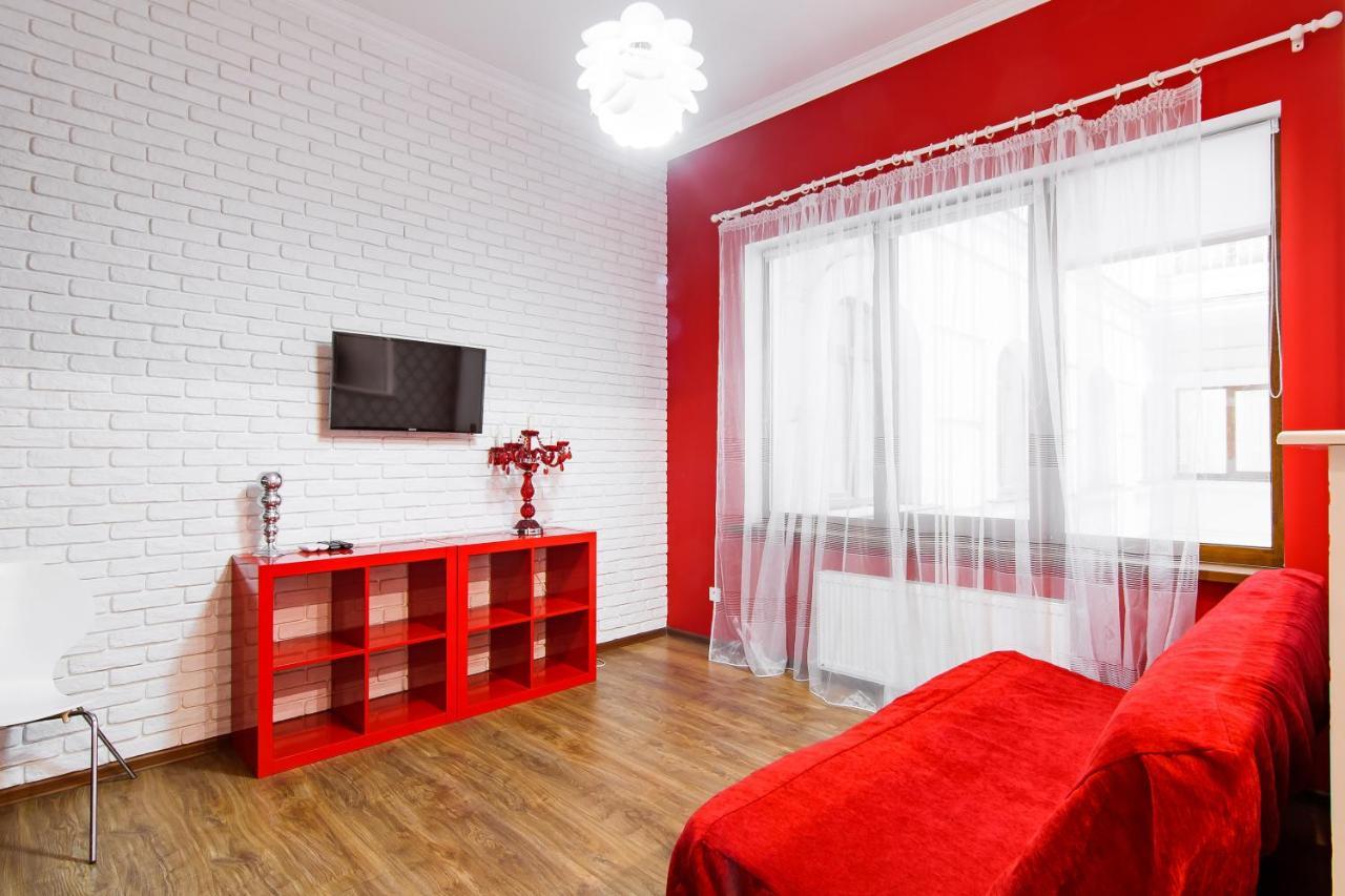 Modern Apartment In The City Center In A New Building Odessa Buitenkant foto