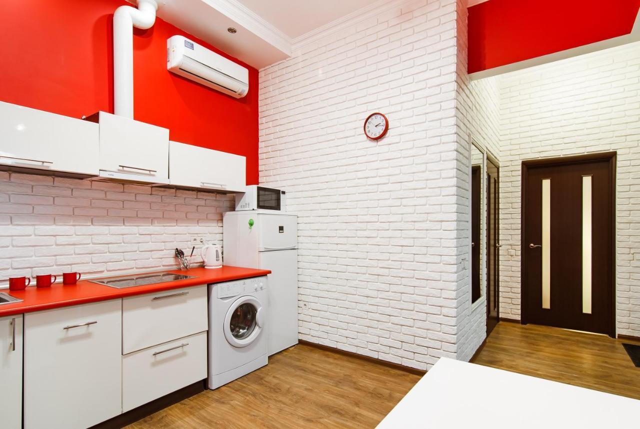 Modern Apartment In The City Center In A New Building Odessa Buitenkant foto