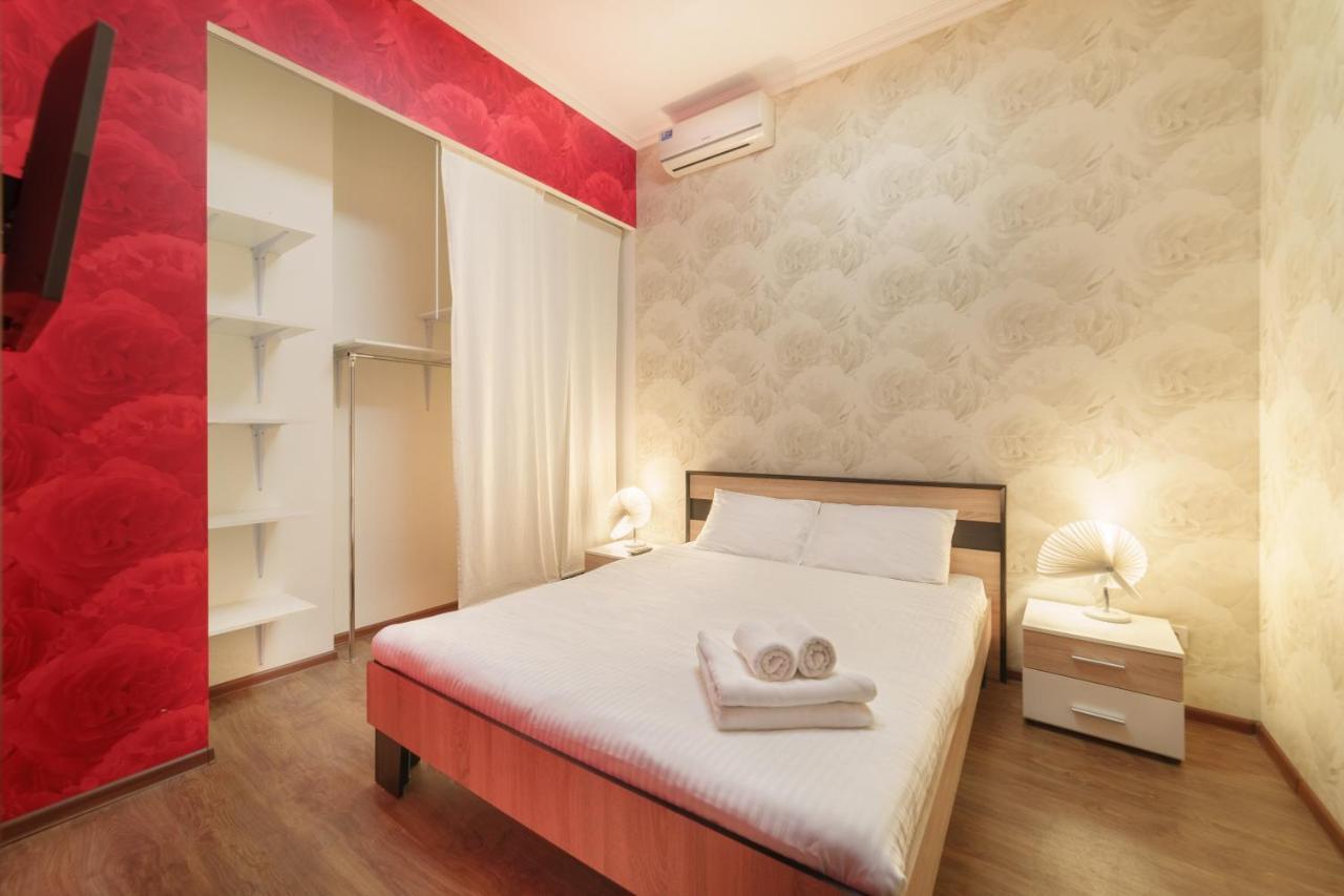 Modern Apartment In The City Center In A New Building Odessa Buitenkant foto
